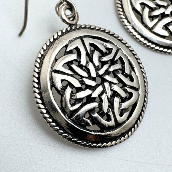 Celtic Knot Vintage Sterling Silver Round Dangle Earrings Intricate Detailing - Picture 5 of 8